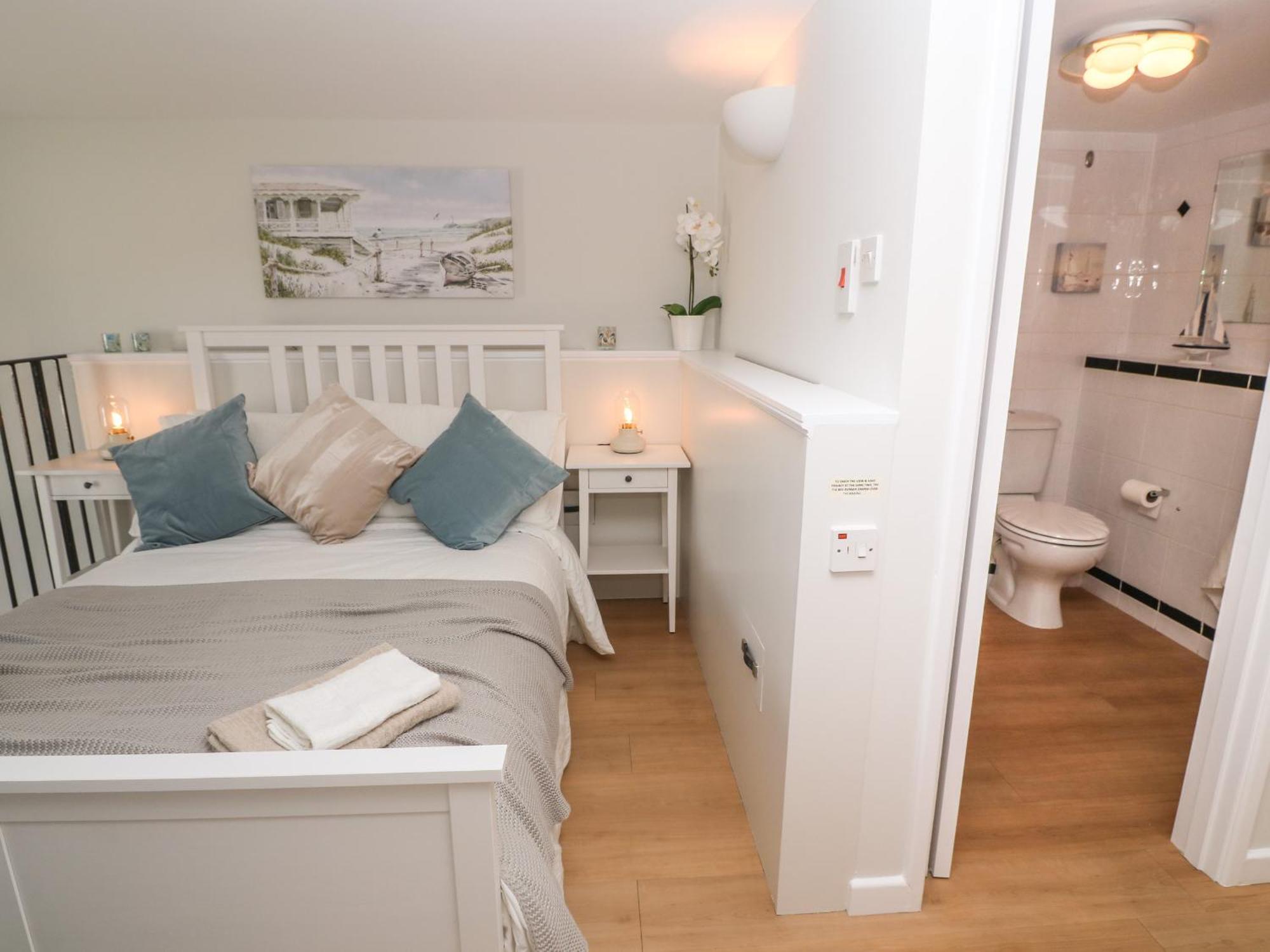 58 High Street Apartment