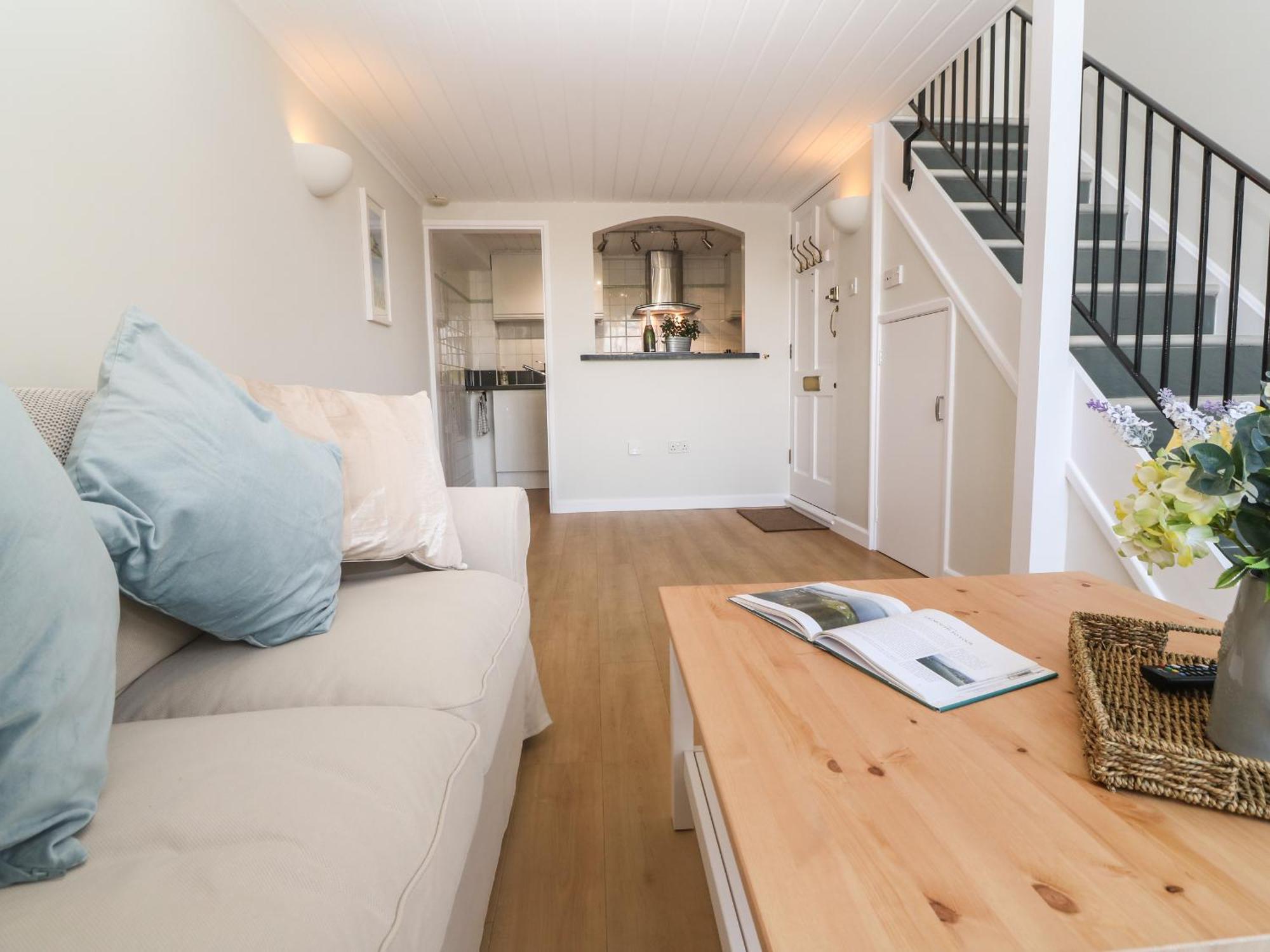 58 High Street Apartment Falmouth